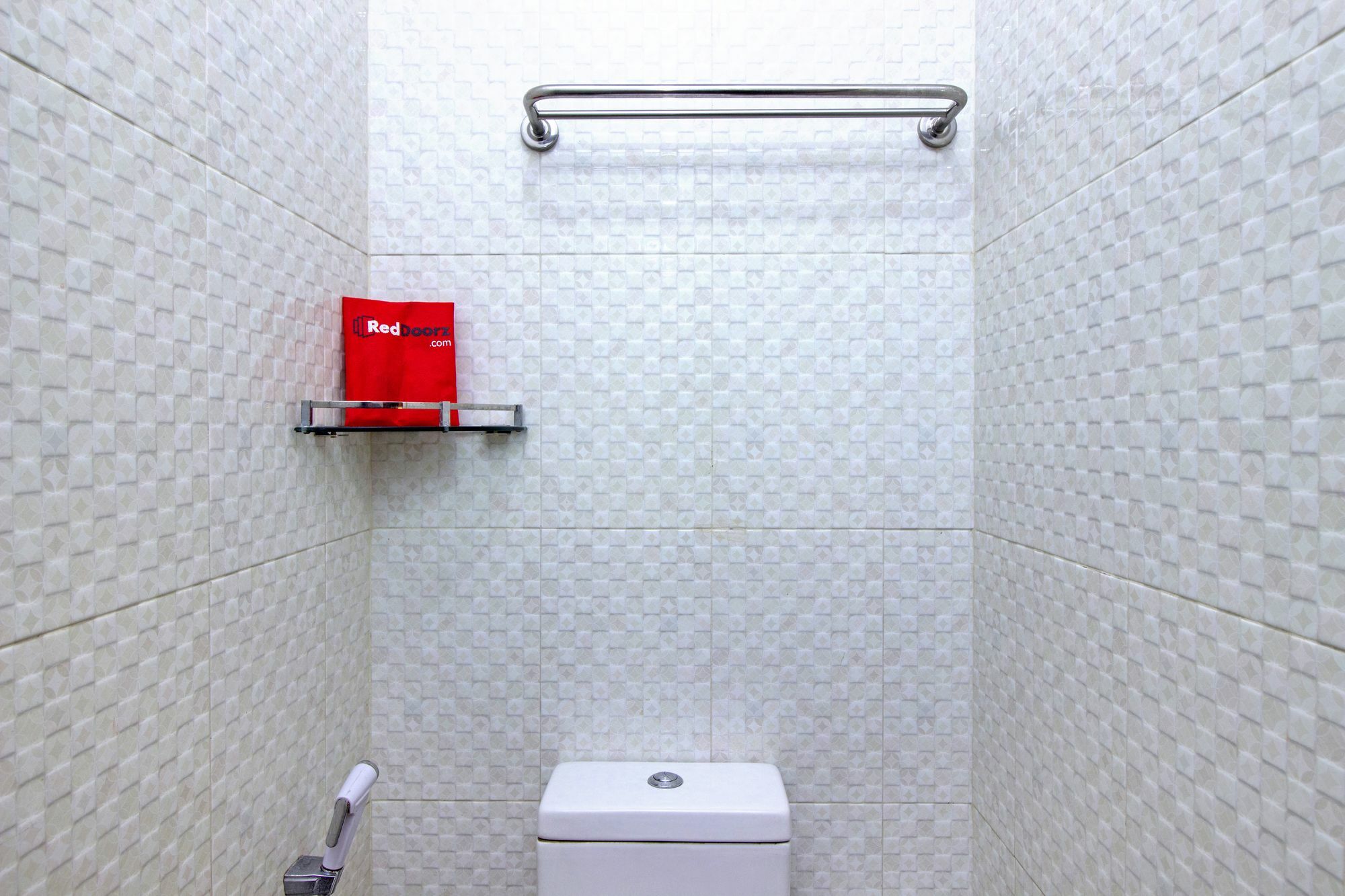 בנדונג Reddoorz Syariah Near Btc Fashion Mall מראה חיצוני תמונה